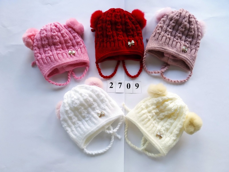 Зимова вязана шапка з двома помпонами для дівчинки оптом - Артикул 2709 2709 фото